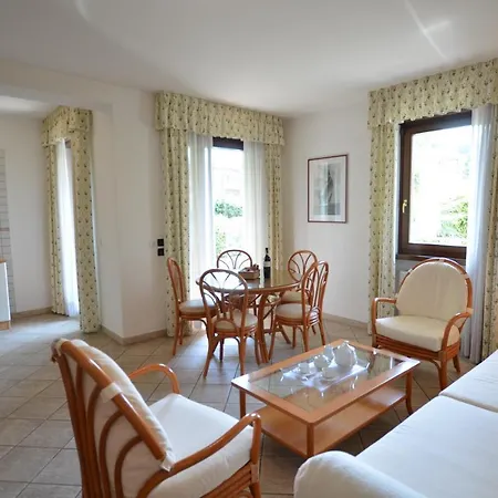 Alle Palme Lejlighedshotel 2*