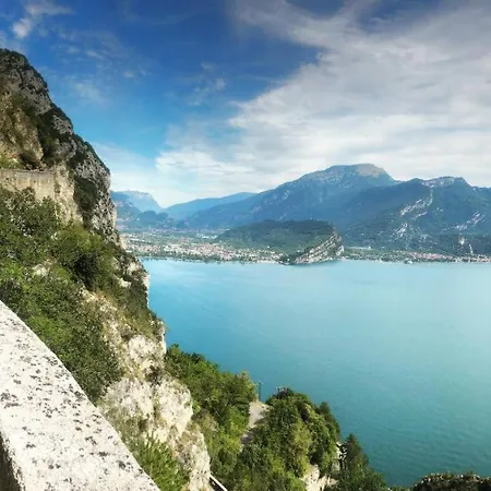 Alle Palme 2* Riva del Garda