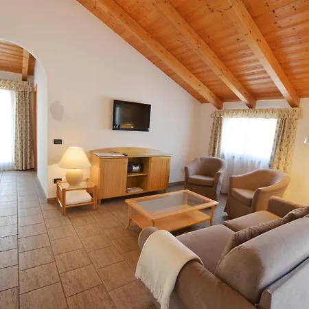 Apartmanhotel Alle Palme Riva del Garda