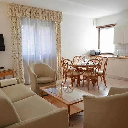 Apartmanhotel Alle Palme